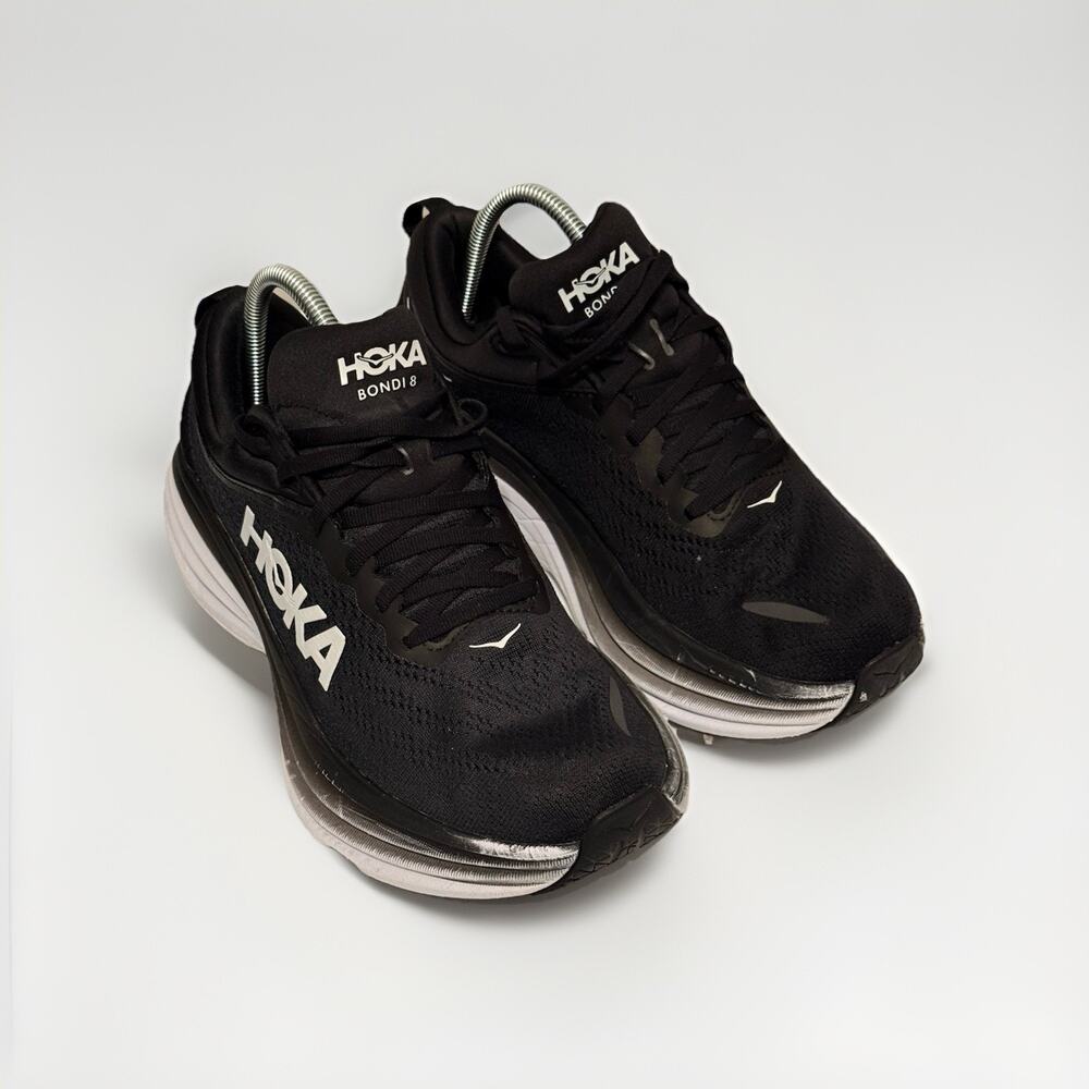 HOKA ONE ONE Bondi 8 Women's Running Shoes #1127952 BWHT - Size 9B!